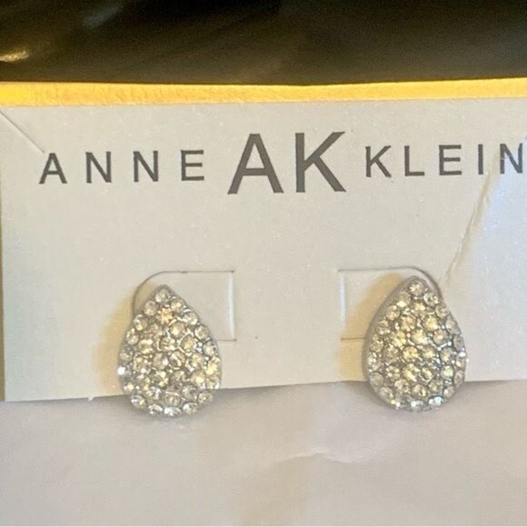 ANNE KLEIN Crystal Tear Drop Post Earrings - Picture 2 of 4